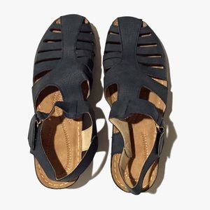 NWOT! Blue Grey Sandals in Size 11